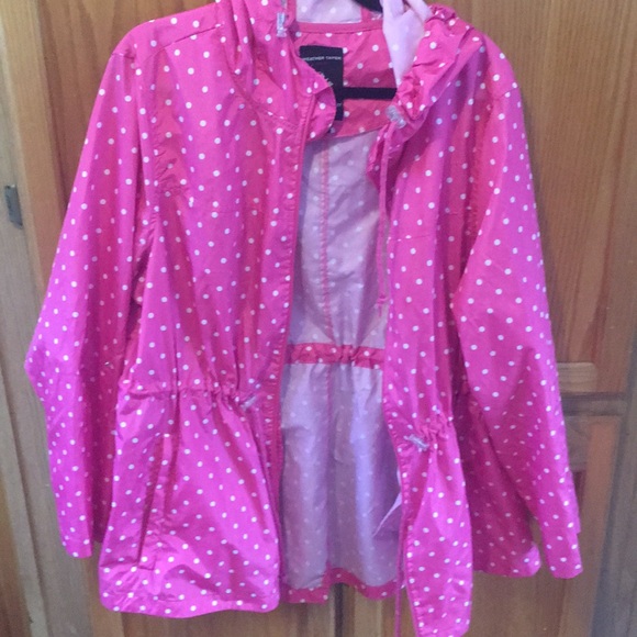 Jackets & Blazers - Pink light weight jacket that turns into a pouch